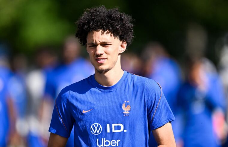 Transfert de maghnes akliouche : le psg en quête d&rsquo;un nouvel atout offensif ?