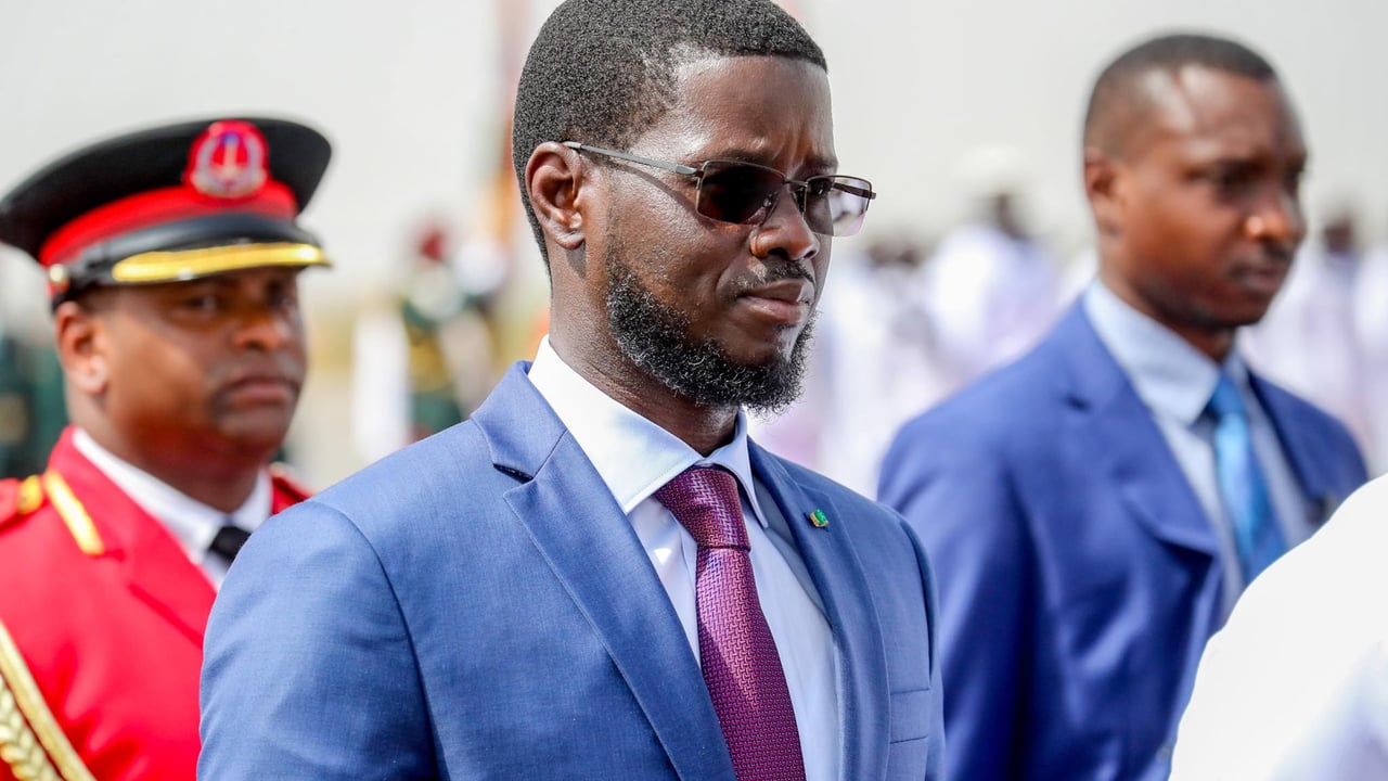 Pouvoir de Bassirou Diomaye Faye au Sénégal : la place centrale du Pastef
