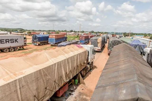 Camions bloqués à la frontière du Bénin et du Niger en 2023