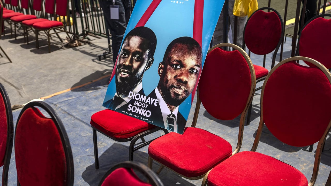 Démissions et limogeages: Ousmane Sonko purgent ses rangs, Bassirou Diomaye Faye quitte la présidence