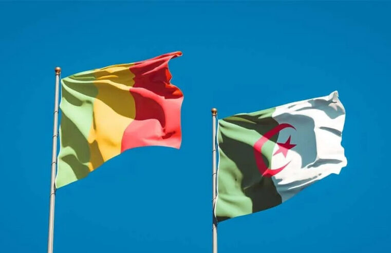 Algérie et Mali enterrent la hache de guerre : espace aérien rouvert et ambassadeurs de retour