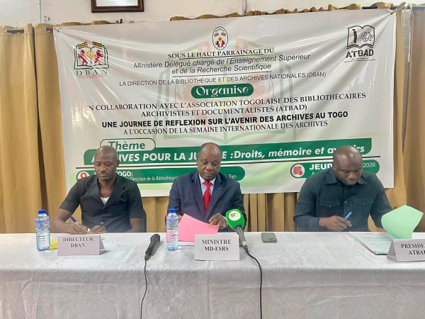 Lomé : les archives togolaises, clés de la mémoire et de la gouvernance numérique