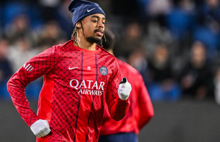 La situation de Bradley Barcola au PSG : une question d&rsquo;avenir