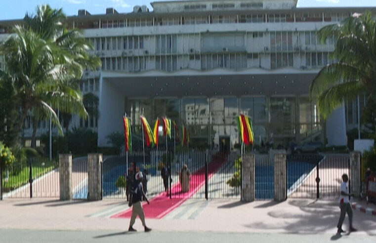 Appels sur l&rsquo;actualité – Sénégal : la réforme constitutionnelle, nouveau bras de fer Sonko-Diomaye Faye?