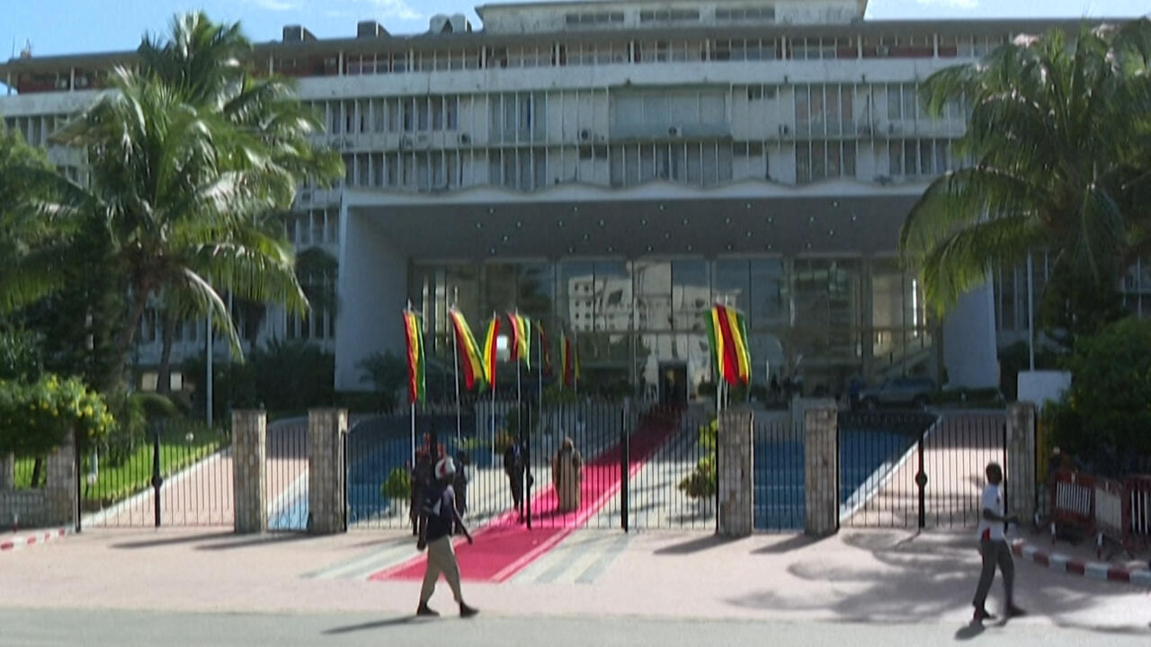 Appels sur l&rsquo;actualité – Sénégal : la réforme constitutionnelle, nouveau bras de fer Sonko-Diomaye Faye?