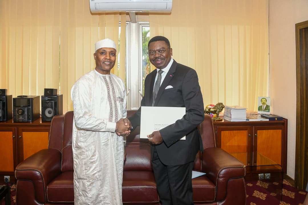 Renforcement des liens diplomatiques : le Tchad envoie un message clé au Cameroun