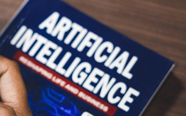 Afrique et intelligence artificielle : une stratégie unique pour l&rsquo;innovation et la souveraineté