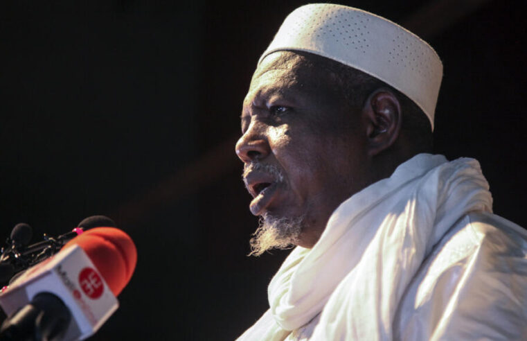 Ancien ministre malien rejoint la coalition de l&rsquo;imam dicko