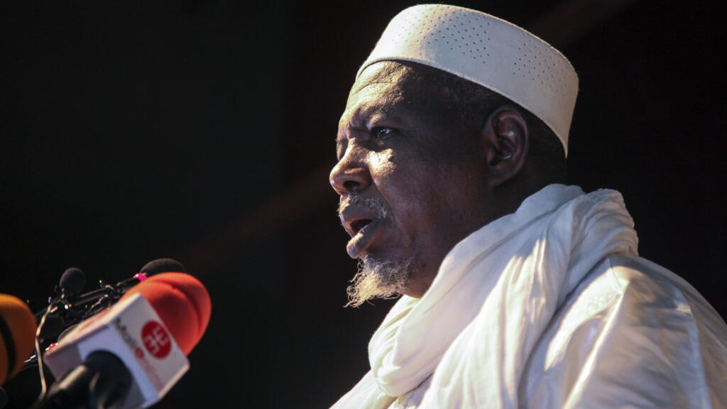 Ancien ministre malien rejoint la coalition de l&rsquo;imam dicko
