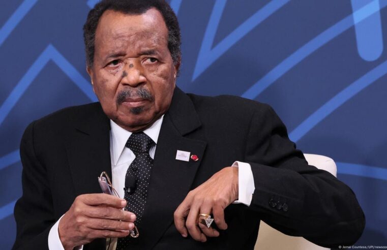 Cameroun : Paul Biya absent depuis 44 jours, le régime sous pression