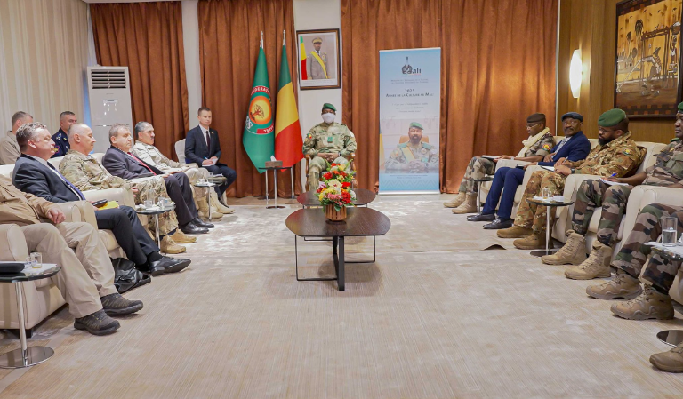 Mali : Bamako respire tandis que le Centre étouffe sous la menace terroriste