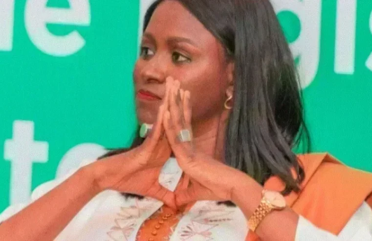 La fidélité indéfectible de Ndeye Rokhaya Thiam envers Ousmane Sonko sous les projecteurs