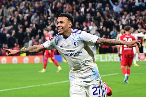 Record de transfert Premier League pulvérisé par Chelsea avec Morgan Rogers