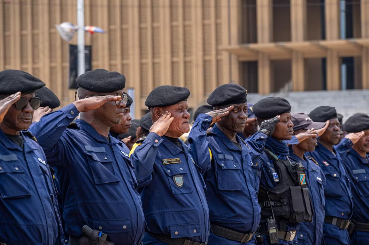 Rdc : près de 64 000 policiers fantômes révélés par un audit gouvernemental