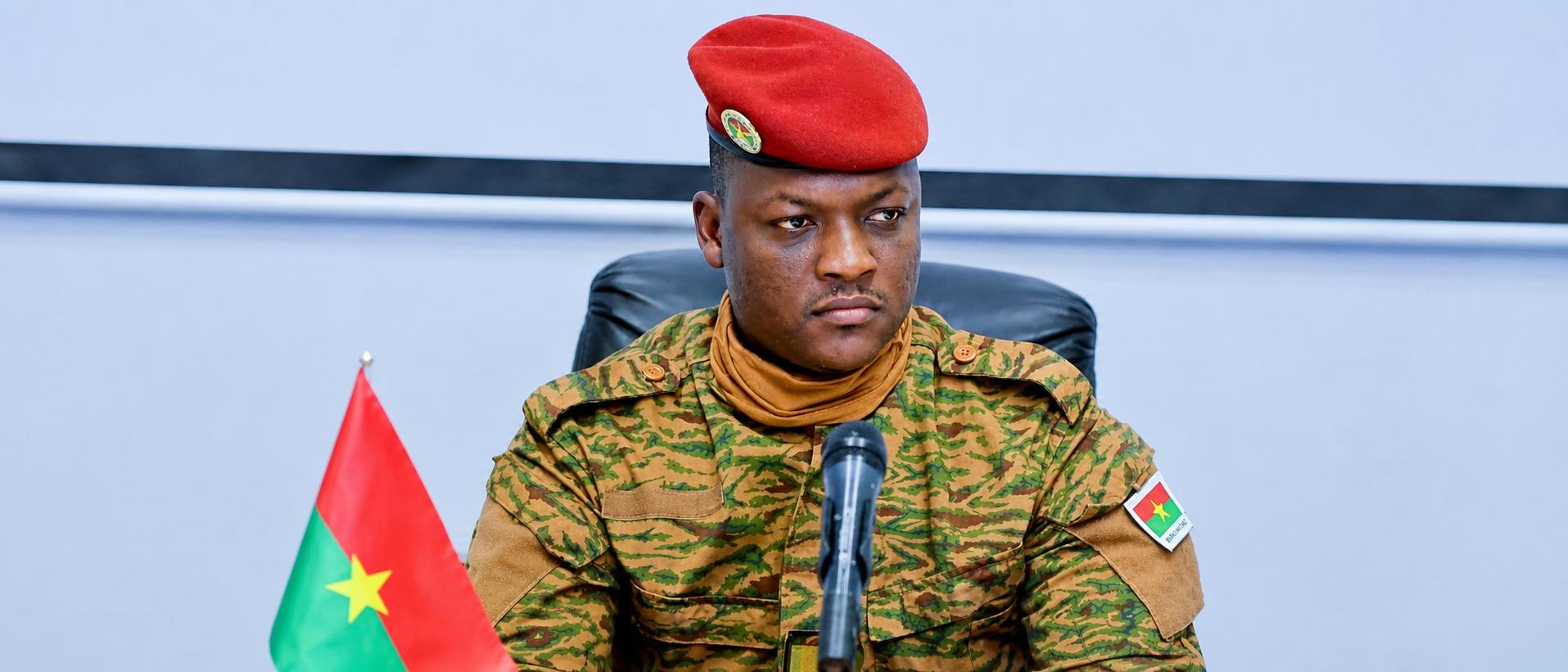 Burkina Faso : le contrôle des médias s&rsquo;intensifie, Canal+ écope d&rsquo;une amende record