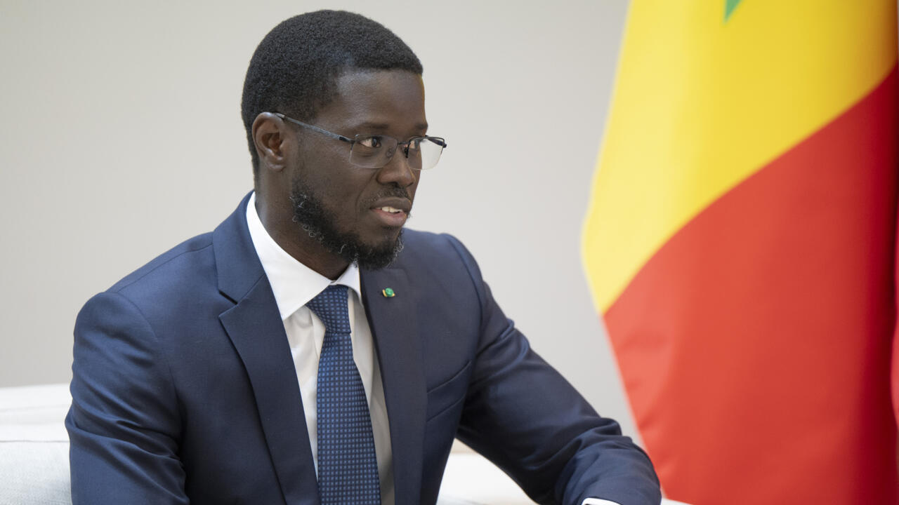 Appels sur l&rsquo;actualité – Sénégal : pourquoi le président choisit-il maintenant pour officialiser la création de son parti?