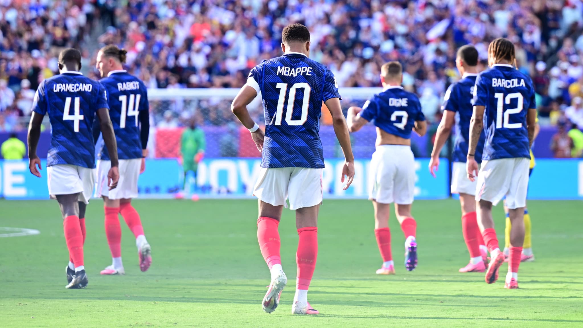 France-Suède: « Une supériorité qui devient obscène », la presse internationale toujours plus effrayée par les Bleus dans cette Coupe du monde