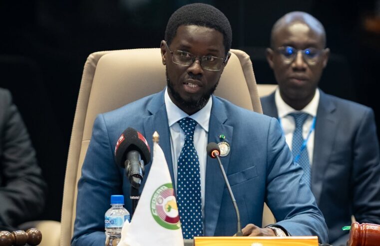 Bassirou diomaye faye officialise son parti kiiraay à Dakar