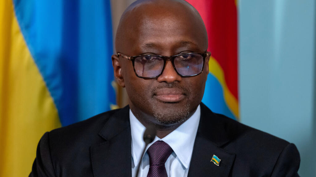 Le ministre des Affaires étrangères du Rwanda, Olivier Nduhungirehe, assiste à la cérémonie de signature d'un accord de paix entre le Rwanda et la République démocratique du Congo au Département d'État, vendredi 27 juin 2025, à Washington [image d'illustration].