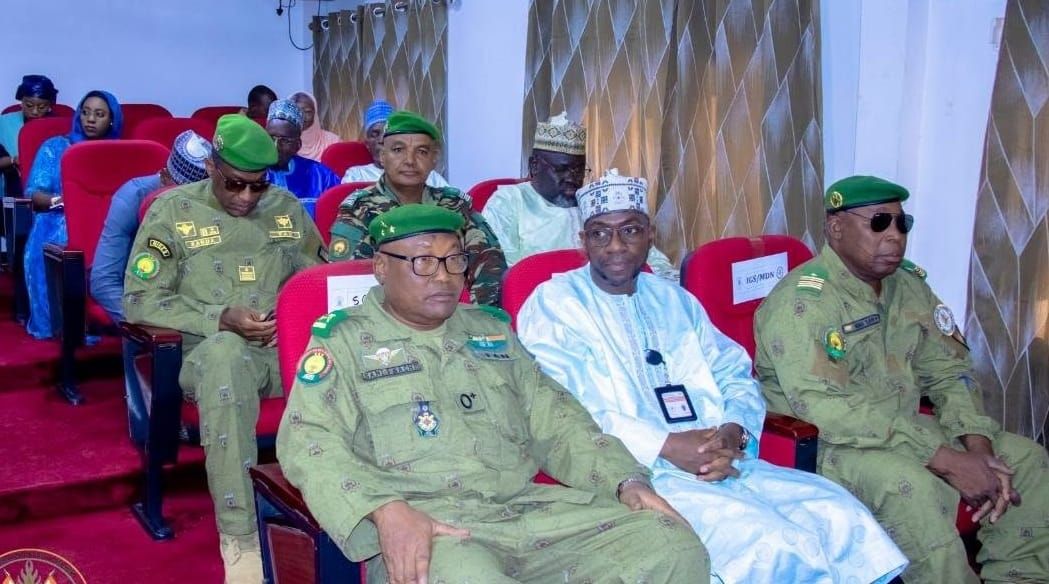 cérémonie d'ouverture de la formation des attachés de défense et militaires au Niger