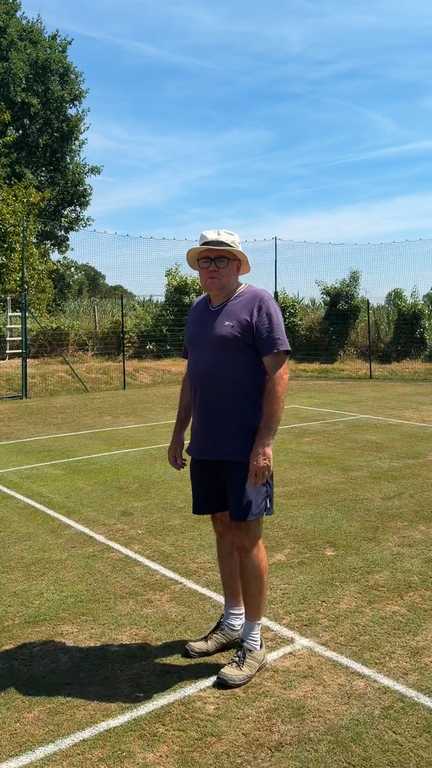 Il a recréé Wimbledon dans son jardin breton (Antonin Bodiguel)