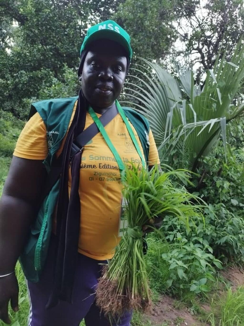 Mariama Sonko dans sa ferme de Niaguis, à proximité de Ziguinchor, en Casamance.