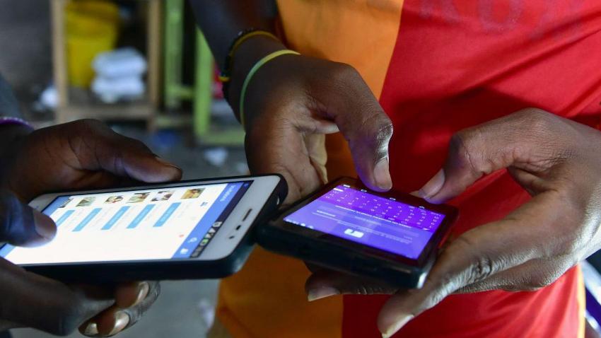 Le Gabon navigue entre liberté d’expression et régulation des réseaux sociaux