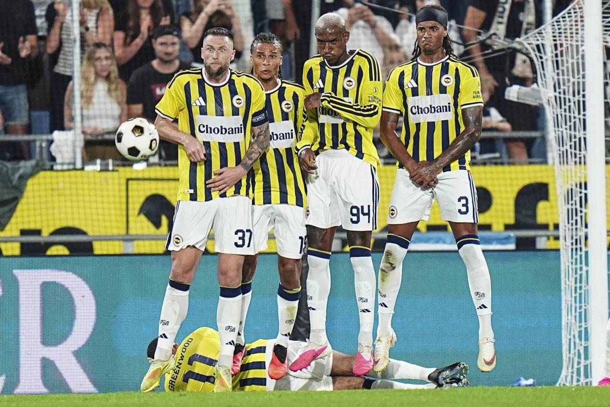 Défaite surprise pour Fenerbahçe avant le choc de ligue des champions contre l&rsquo;OL