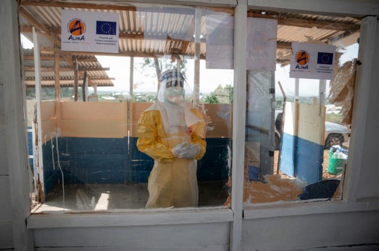 Rdc : l&rsquo;épidémie d&rsquo;ebola dépasse les 2 000 morts, une crise sanitaire historique
