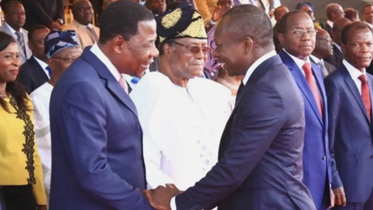 Les présidents Nicéphore Soglo (en blanc en arrière-plan), Boni Yayi (à gauche) et Patrice Talon (à droite)