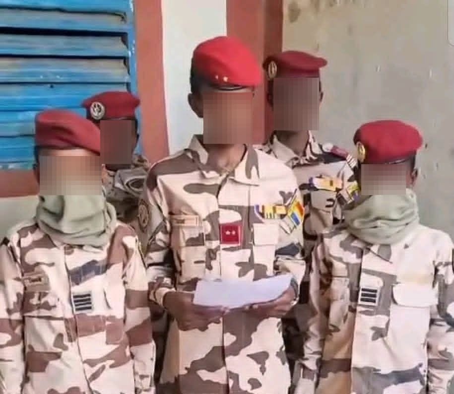 Enchères obscures : le Tchad enquête sur l’instrumentalisation des mineurs en uniforme