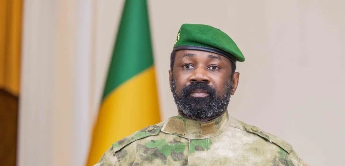 Le général Assimi Goïta, chef de l'État malien, lors d'une allocution télévisée